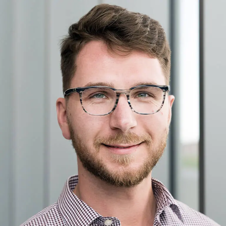 Headshot photo of Drew Donaldson